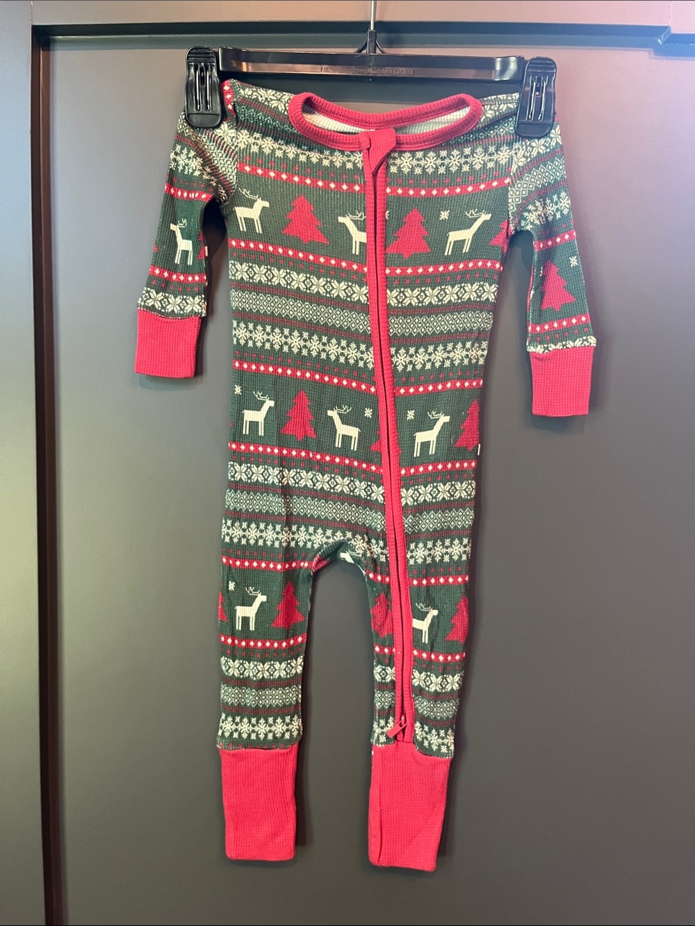 Posh Peanut Holiday Reindeer One-Piece Pajamas - 9-12 mo